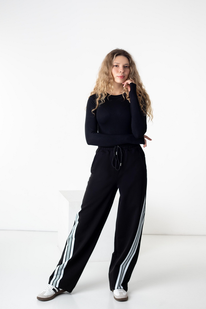 Штани жіночі